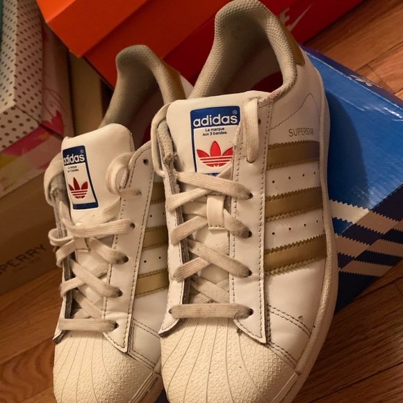 Adidas Shell Toes - Picture 5 of 5